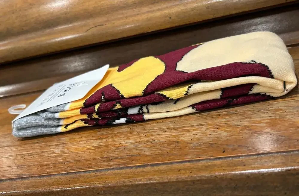 Looney Tunes Tasmanian Devil Taz Cartoon Crew Socks